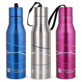 New design double wall stainless steel vacuum flask outdoor sport water bottle 750/450ML with exquisite rope