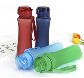 Wholesale plastic square Bonuce Lid sports water Bottles with rope
